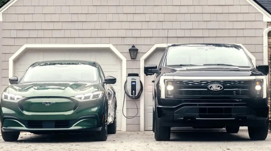 Ford таємно оновив ПЗ для швидшого заряджання F-150 Lightning